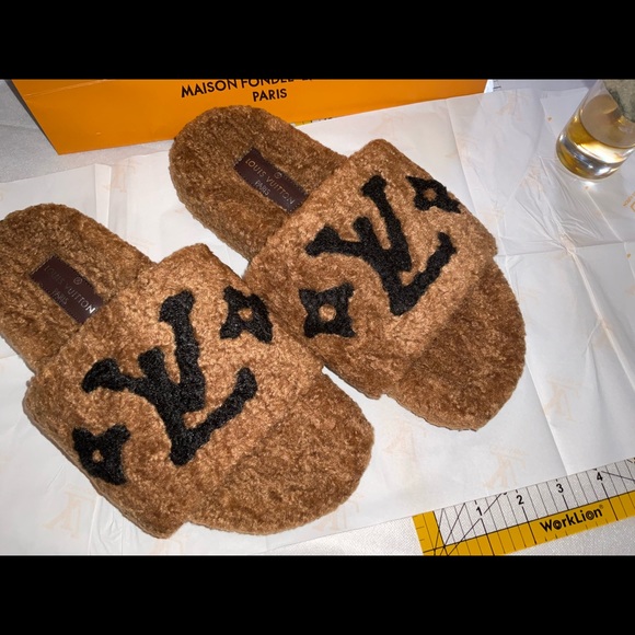 COPY - Wool woman’s slippers 6.5-7-7.5-8-9.5 available - Picture 5 of 10